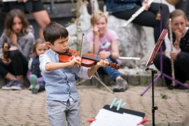 The youngest MUSIKA violinist